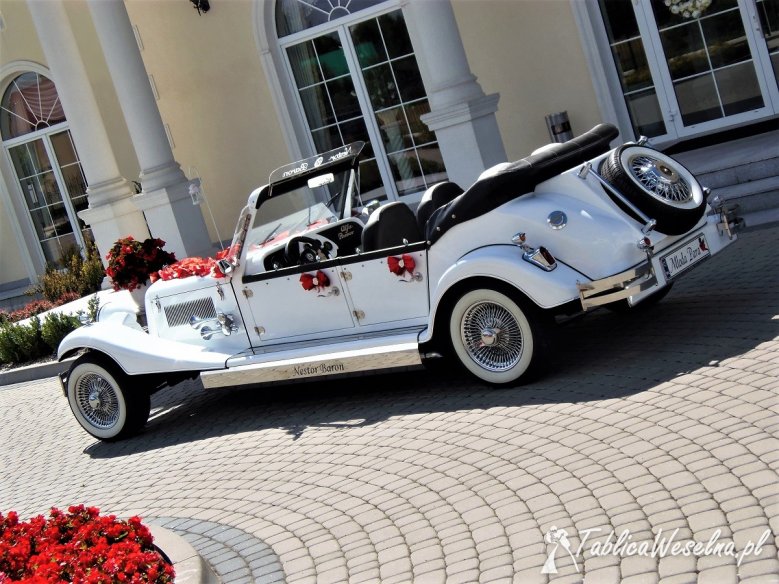 Kabriolet zabytkowy samochód na ślub Auto RETRO na wesele Wypożyczalnia limuzyn ślubnych weselnych Nestor