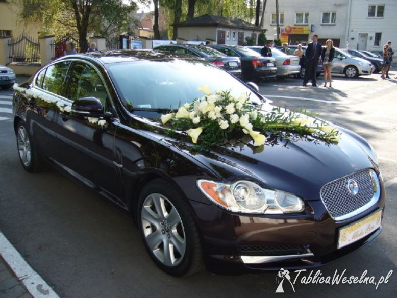 Luksusowy JAGUAR XF