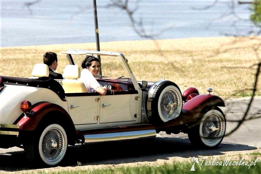 Ekskluzywny Kabriolet do wynajęcia na ślub wesele Zabytkowe kabriolety Retro Cabrio na ślub Wynajm aut