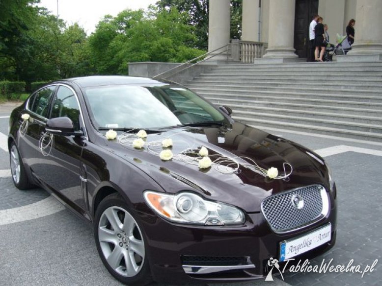 Luksusowy JAGUAR XF