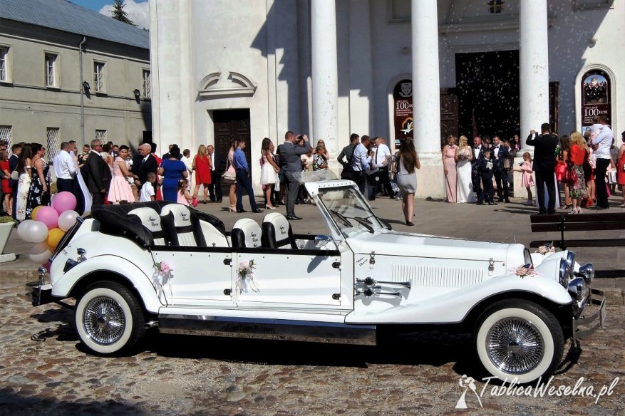 Kabriolet zabytkowy samochód na ślub Auto RETRO na wesele Wypożyczalnia limuzyn ślubnych weselnych Nestor