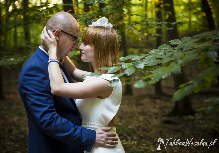 FOTO STUDIO - Fotograf ślubny, sesje plenerowe, reportaż z dnia ślubu.