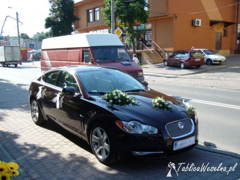 Luksusowy JAGUAR XF